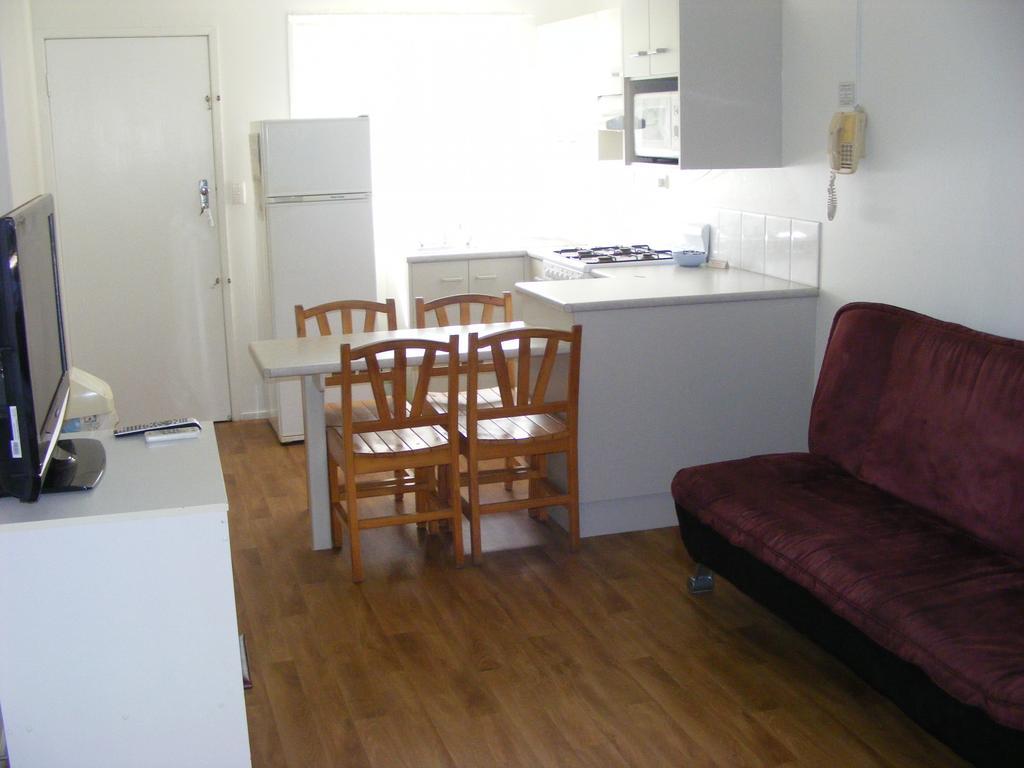 Bargara Motor Inn - Pet Friendly الغرفة الصورة