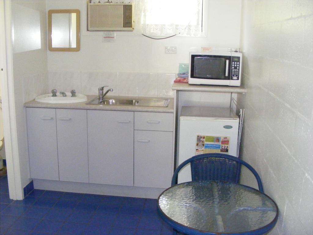 Bargara Motor Inn - Pet Friendly الغرفة الصورة